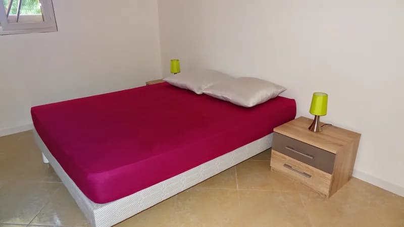 Allocigale_Albizia_chambre_lit_double.jpg
